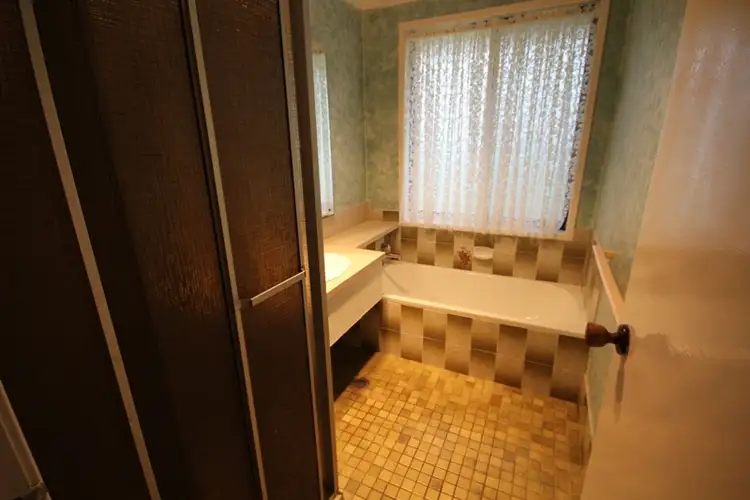 Seventh view of Homely house listing, 1 Hyperno Close, Taree NSW 2430