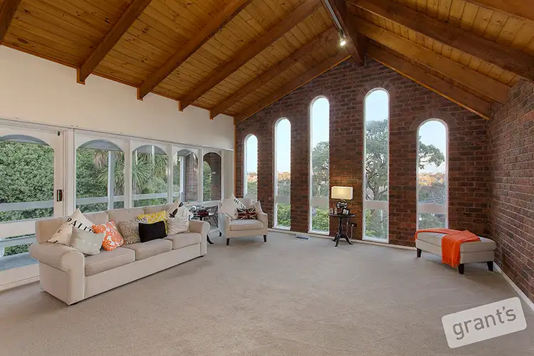 Fifth view of Homely house listing, 22 Outlook Drive, Berwick VIC 3806