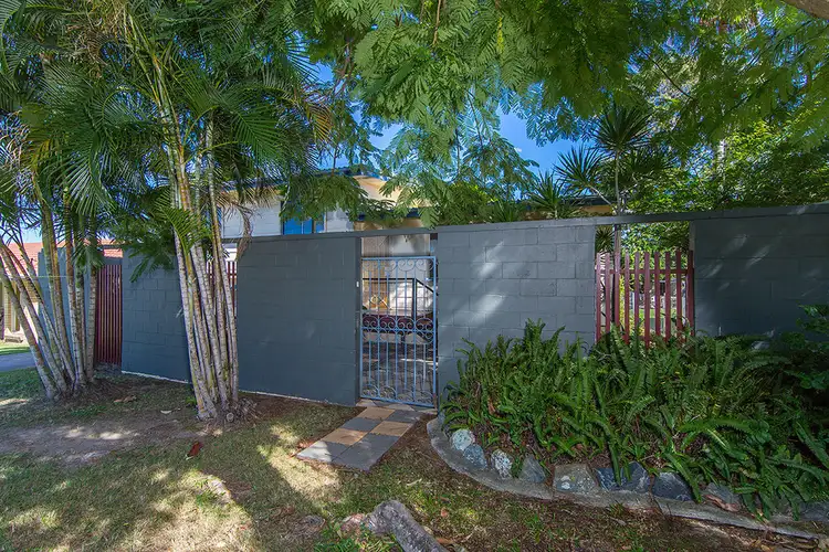 Second view of Homely house listing, 10 Susan Avenue, Kippa-ring QLD 4021