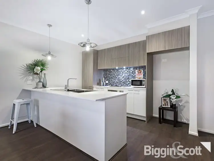 Fifth view of Homely townhouse listing, 4 Verde Lane, Keysborough VIC 3173