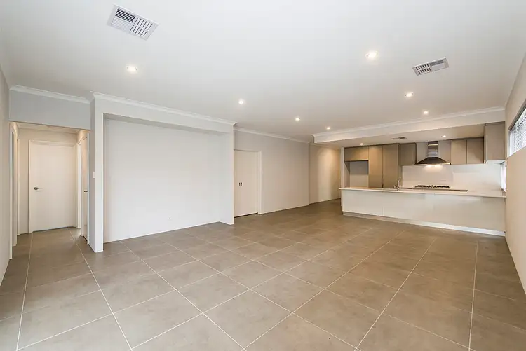 Seventh view of Homely house listing, 21 Darling Chase, Wandi WA 6167