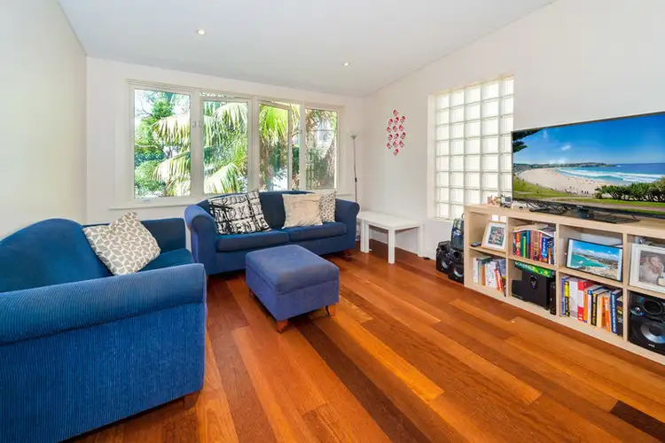 Second view of Homely unit listing, 2/44 Beach Road, Bondi Beach NSW 2026