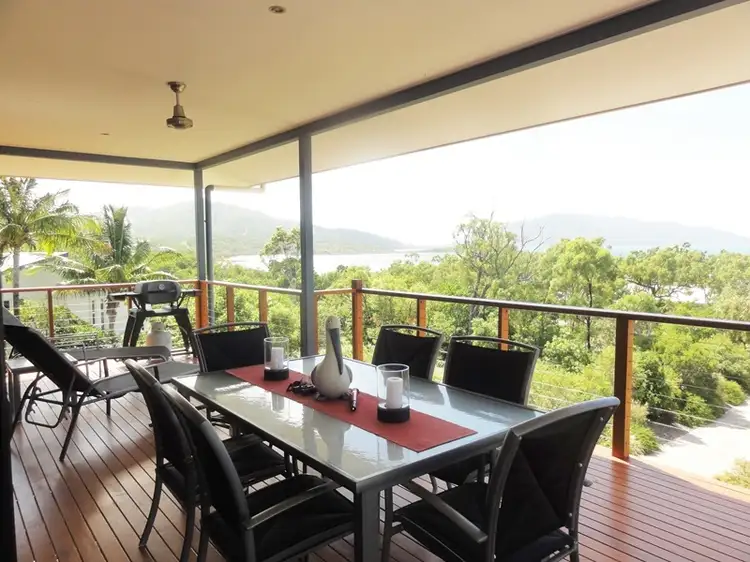 50 Pioneer Drive, Dingo Beach QLD 4800