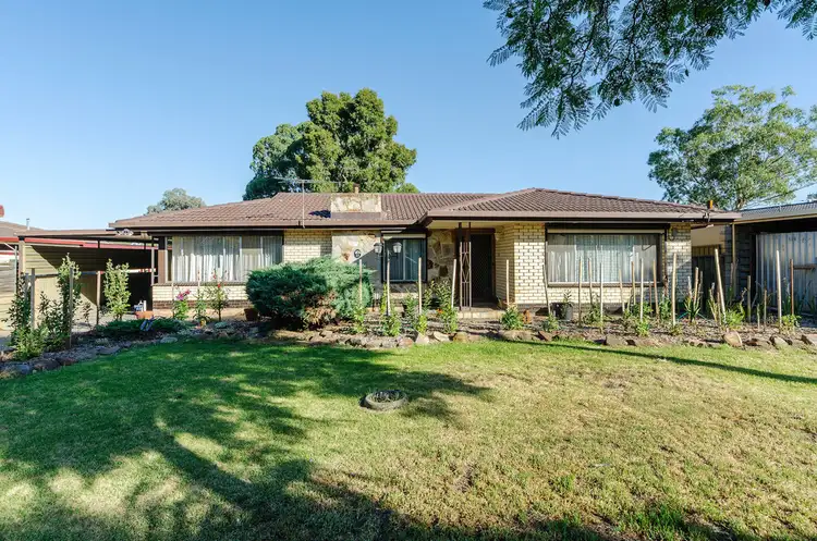 11 Warwick Street, Salisbury East SA 5109