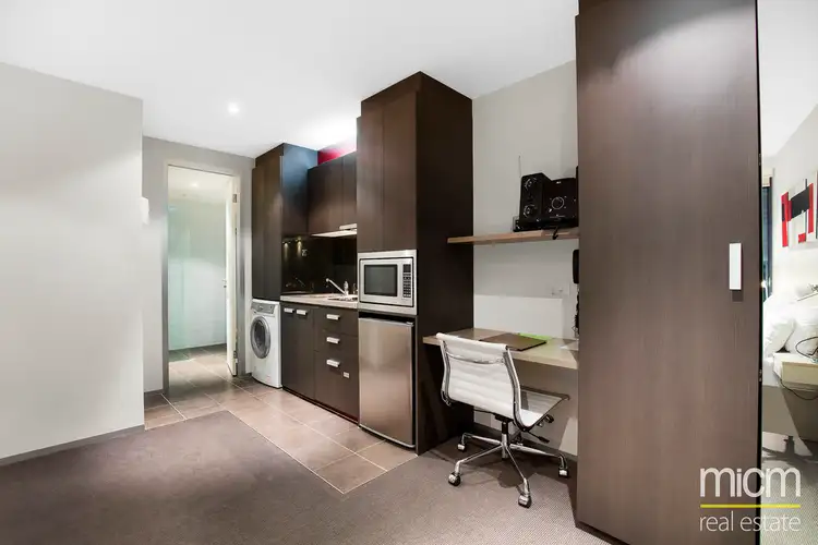 Second view of Homely apartment listing, 1007/181 A'Beckett Street, Melbourne VIC 3000