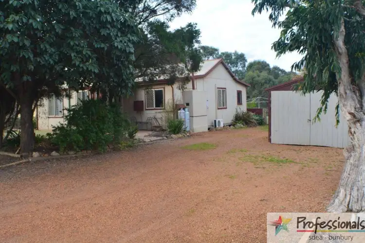 261 Hocart Road, Wokalup WA 6221