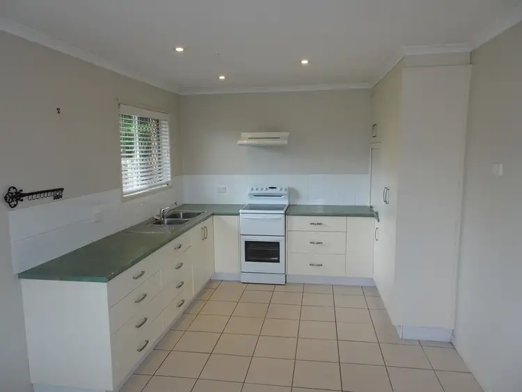 1 Leeuwin Court, Andergrove QLD 4740