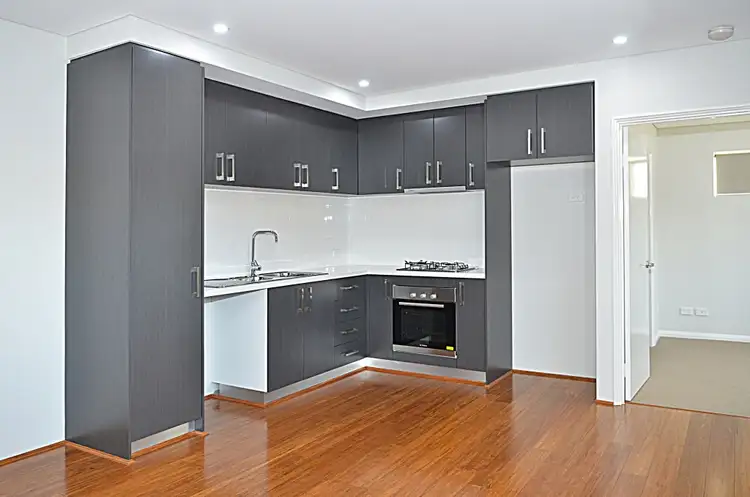 Sixth view of Homely house listing, 4/129 Tyler St, Tuart Hill WA 6060