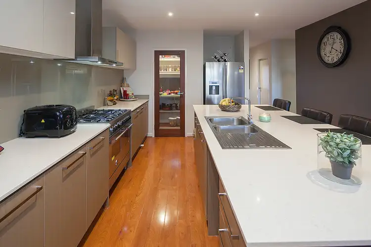 Fifth view of Homely house listing, 5 Prescott Drive, Cranbourne North VIC 3977