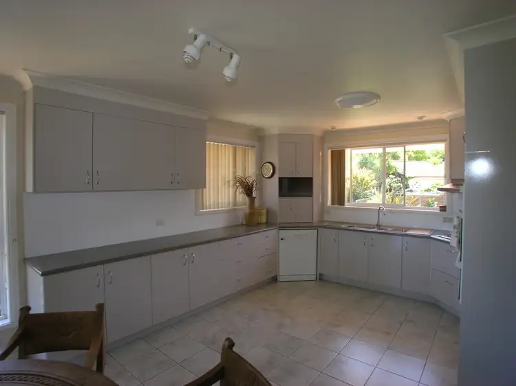Fifth view of Homely house listing, 8 Wiare Circuit, Orange NSW 2800