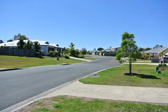27 Summer Way, Tin Can Bay QLD 4580