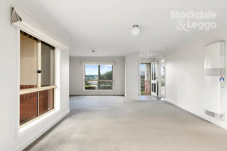 Seventh view of Homely house listing, 2 Walsh Court, Leongatha VIC 3953