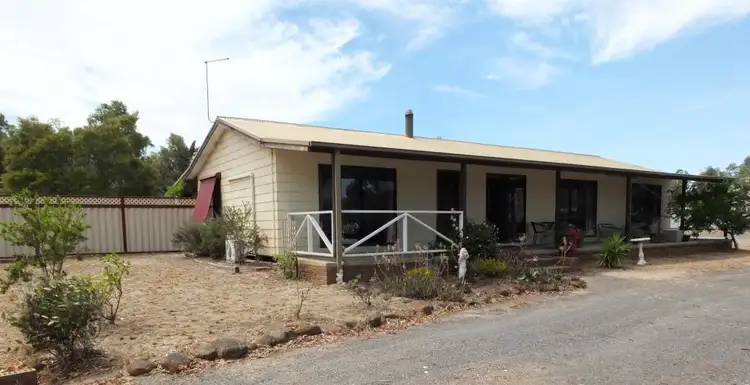 Sixth view of Homely house listing, 8 Rutherford Street, Avoca VIC 3467