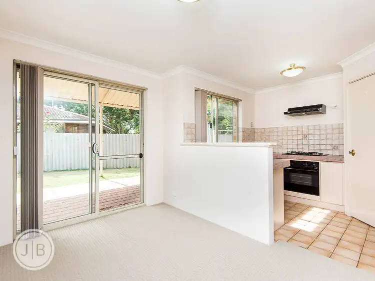 Sixth view of Homely semi-detached listing, 2 Mandora Way, Riverton WA 6148