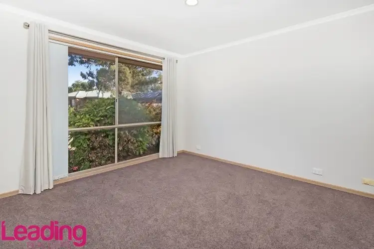 Fifth view of Homely house listing, 4 Cathkin Close, Sunbury VIC 3429