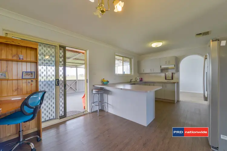 Second view of Homely house listing, 10 Flinders Street, Tamworth NSW 2340