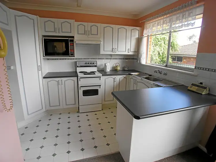 Fourth view of Homely townhouse listing, 6 / 135 Sampson Street, Orange NSW 2800