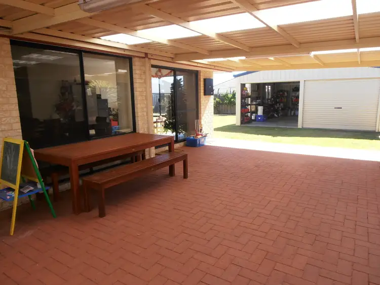 128 Macquarie Drive, Australind WA 6233