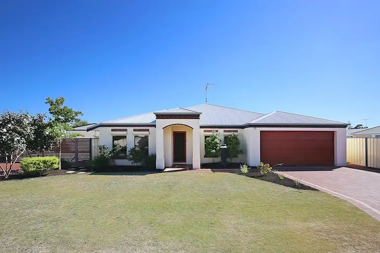 8 Iris Court, Coodanup WA 6210