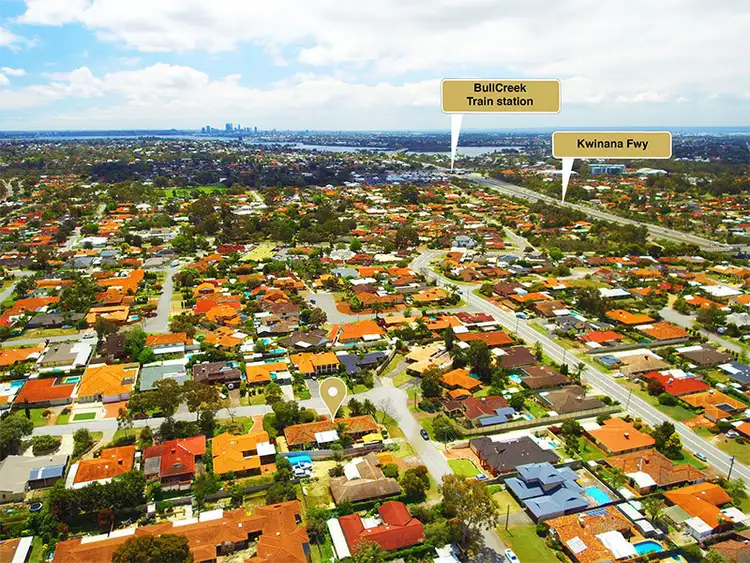 Fifth view of Homely semi-detached listing, 28A HOGARTH WAY, Bateman WA 6150