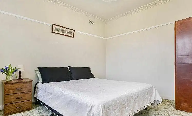Fifth view of Homely house listing, 33 Hillside Crescent, Maribyrnong VIC 3032