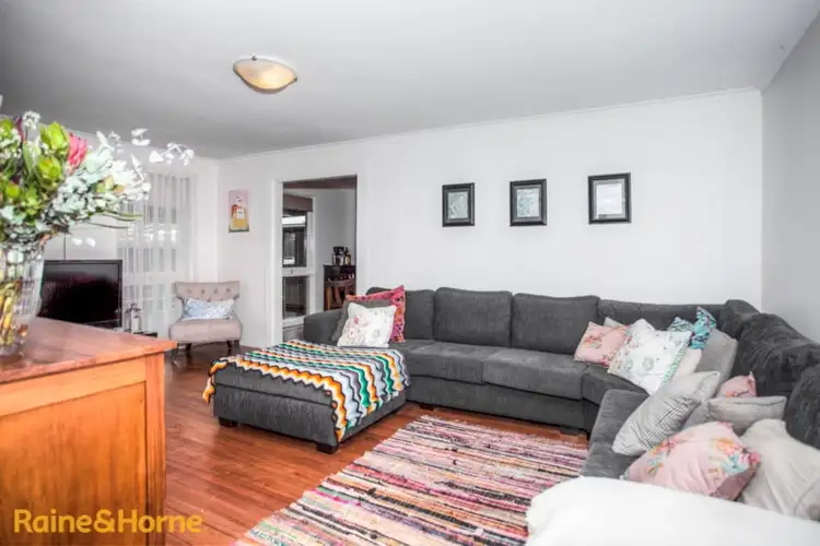 Third view of Homely house listing, 16 Plante court, Sunbury VIC 3429