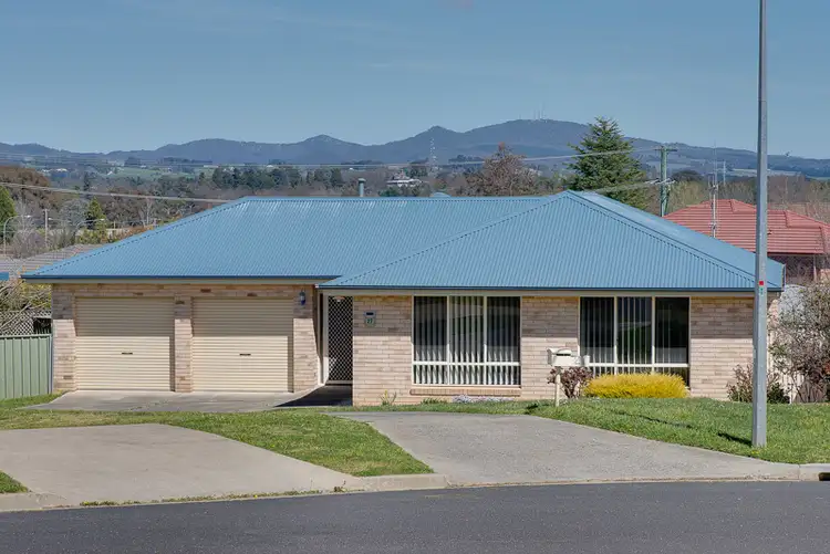 Main view of Homely house listing, 27 Booth Crescent, Orange NSW 2800