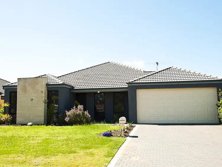 38 Padbury Road, Pinjarra WA 6208