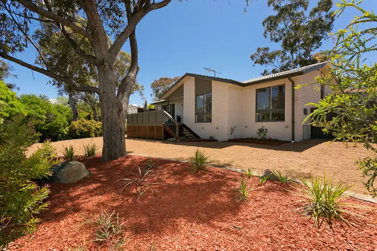 2 Flower Place, Melba ACT 2615