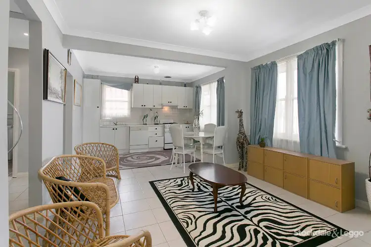 Fourth view of Homely house listing, 6 Gordon Court, Glenroy VIC 3046
