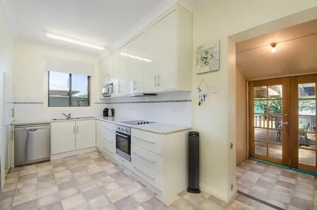 Fourth view of Homely house listing, 15 Allawah Street, Mount Gambier SA 5290