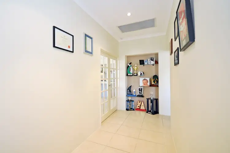 Fourth view of Homely house listing, 8 Beechwood Circle, Aveley WA 6069