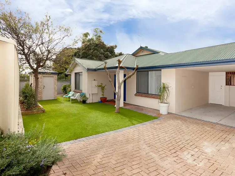 14a Joiner Street, Melville WA 6156