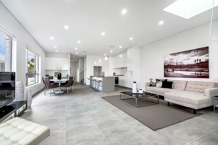 20B Bykool Avenue, Kingsgrove NSW 2208