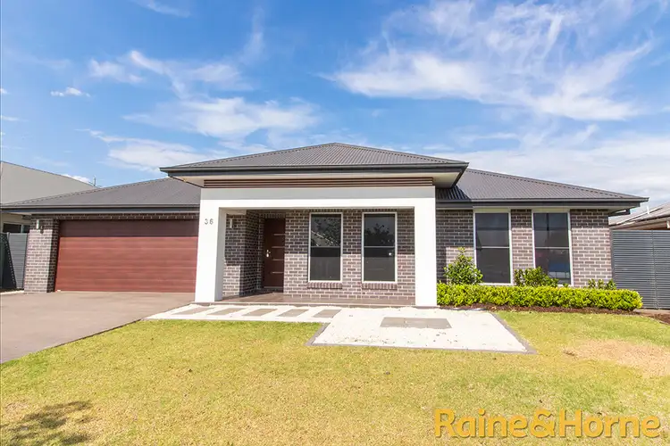 36 Southlakes Parade, Dubbo NSW 2830