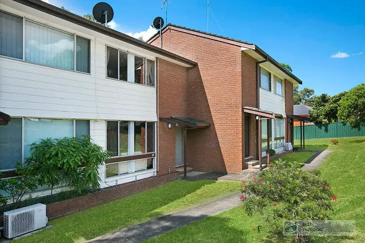27/18 Westmoreland Road, Minto NSW 2566