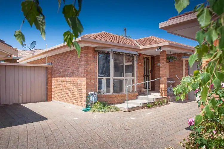 8/33-35 Barkly Street, Sunbury VIC 3429