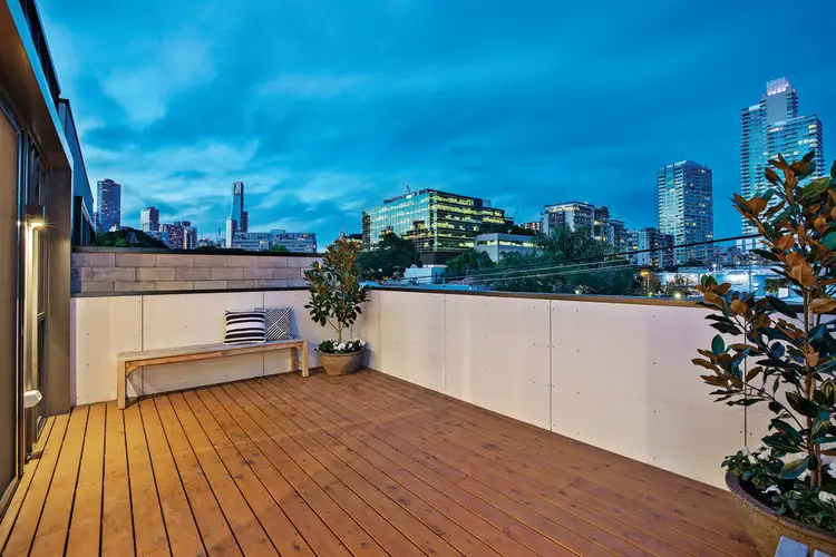 20 Law Street, South Melbourne VIC 3205