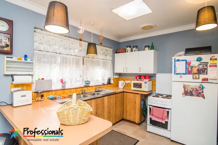 Seventh view of Homely house listing, 13 Mignon Ct, Armadale WA 6112