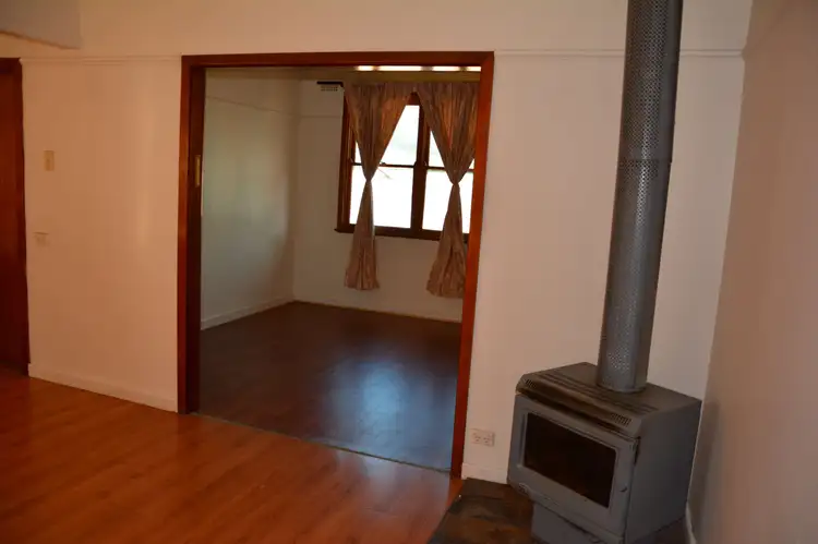 Fifth view of Homely house listing, 19 Warlen Avenue, Robinvale VIC 3549
