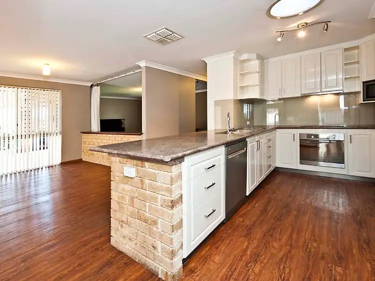 Fifth view of Homely house listing, 7 Satinash Retreat, Halls Head WA 6210