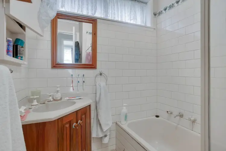 Fourth view of Homely house listing, 1 Gardenia Crescent, Frankston North VIC 3200