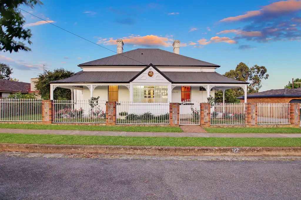Main view of Homely house listing, 127 Bradley Street, Goulburn NSW 2580