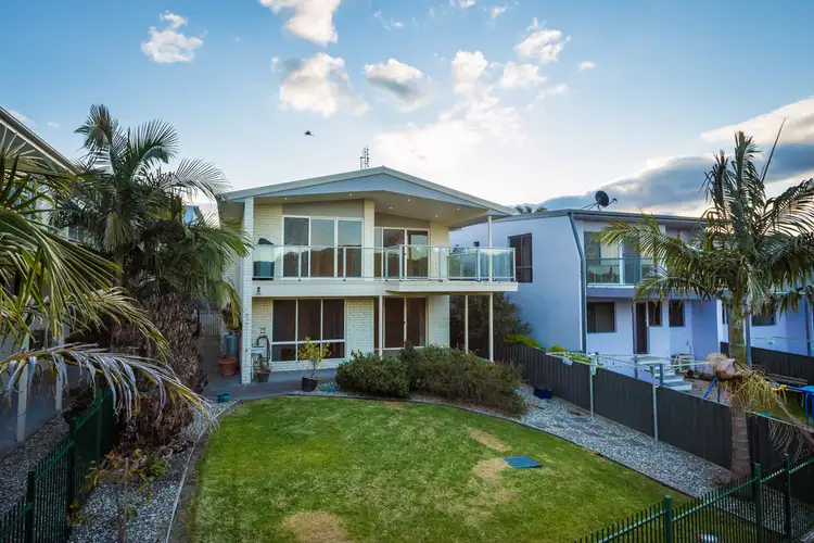 4C Surf Circle, Tura Beach NSW 2548