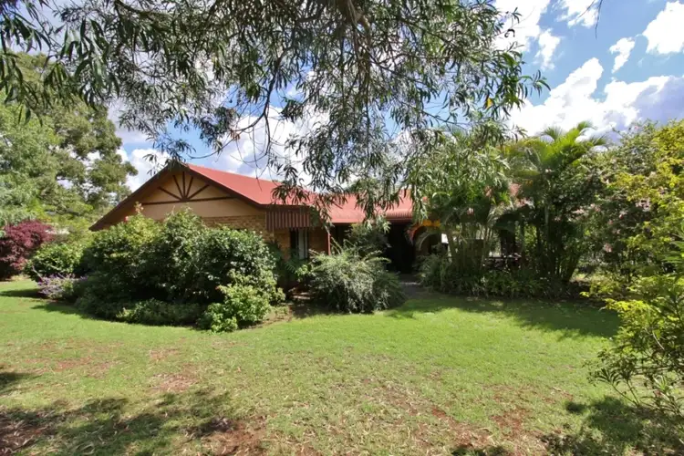 14 Murray Pde, Kingaroy QLD 4610