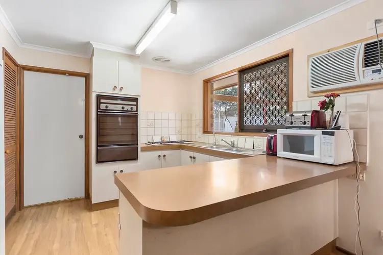 Second view of Homely house listing, 20 Lorraine Court, Pakenham VIC 3810