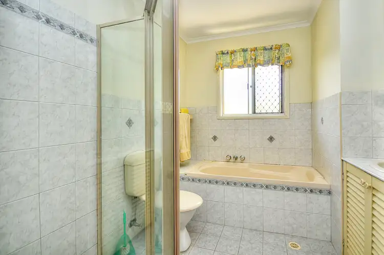 Seventh view of Homely house listing, 4 Binnacle Court, Mermaid Waters QLD 4218