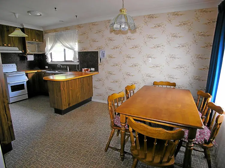Fifth view of Homely house listing, 84 Matthews Avenue, Orange NSW 2800