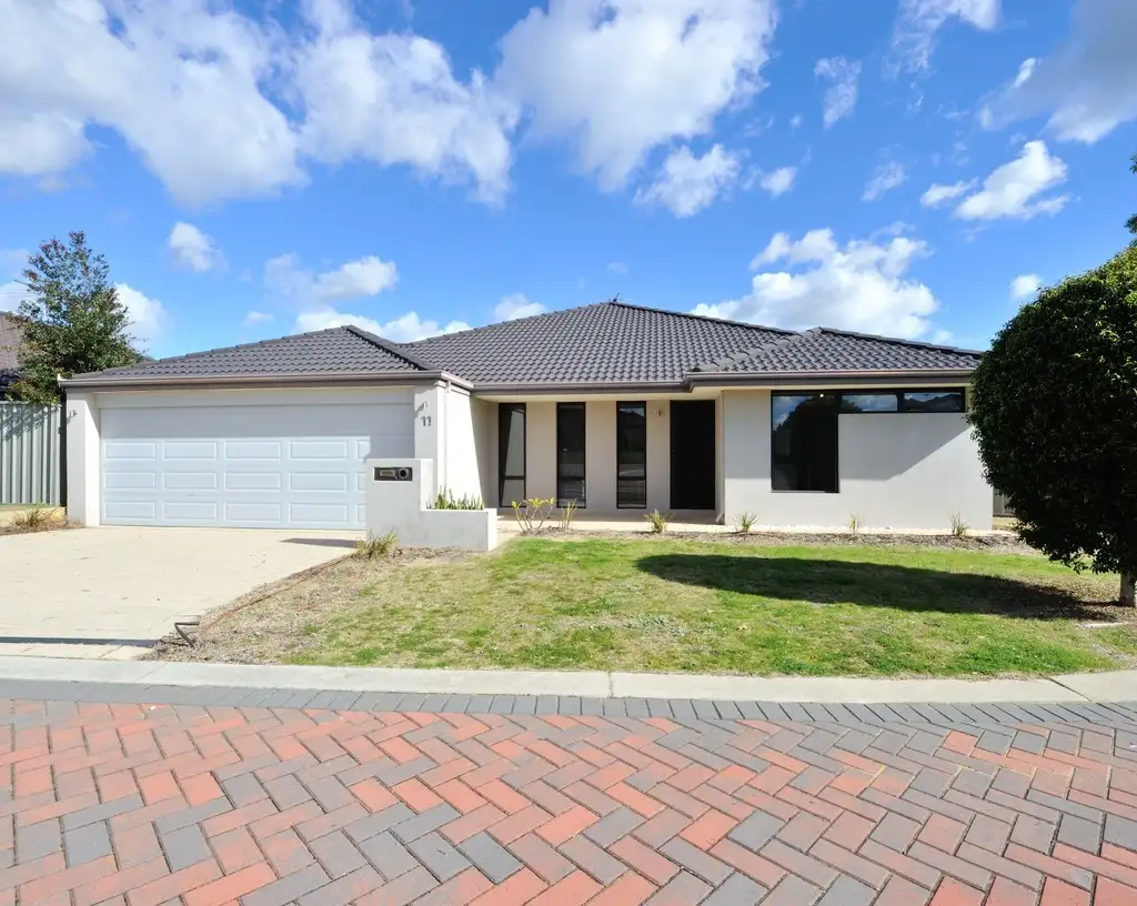 Main view of Homely house listing, 11 Taunton Mews, Leda WA 6170