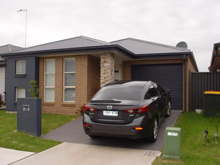 19 Daylesford Close, Ropes Crossing NSW 2760